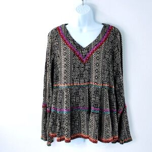 Savanna Jane Womens Babydoll Top Black Aztec Print Bell Sleeve Lightweight Sz S